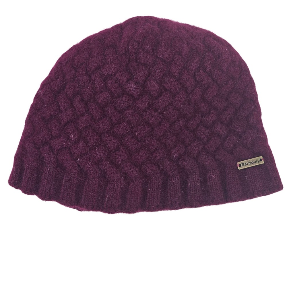 Barbour Plum Purple Basketweave Knit‎ Beanie Hat Made in Scotland Logo Plaque